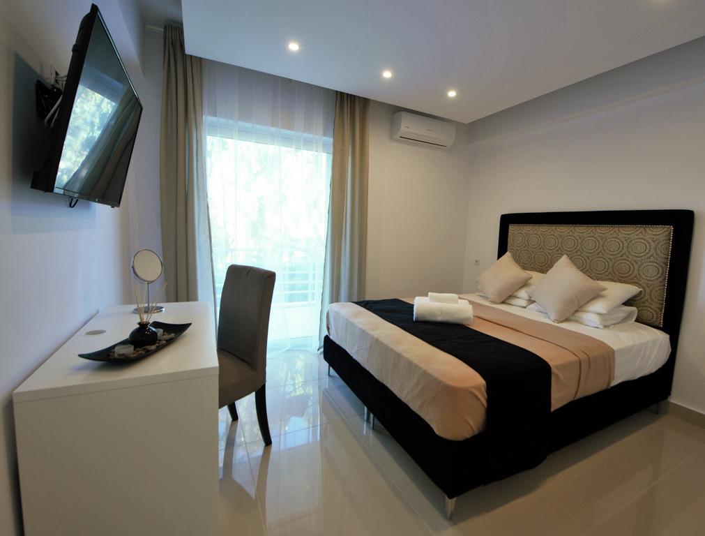 Athena Apartment Artemida  Exterior foto