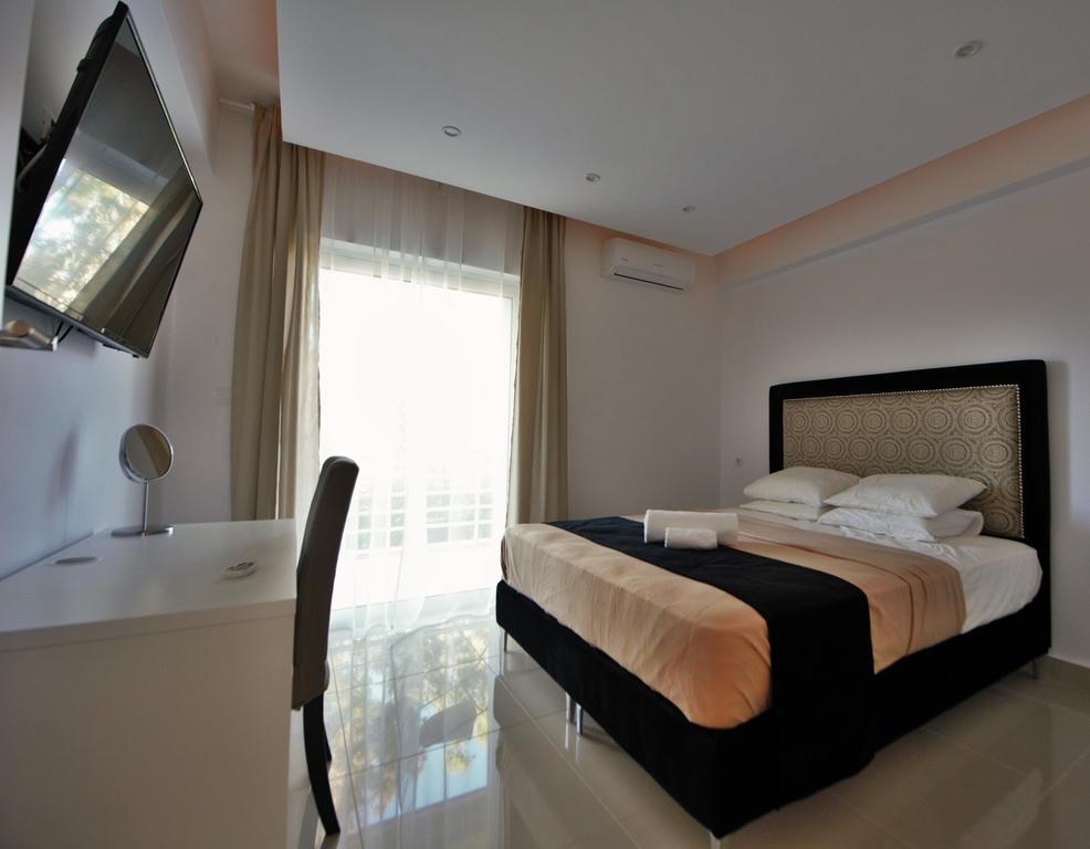 Athena Apartment Artemida  Exterior foto