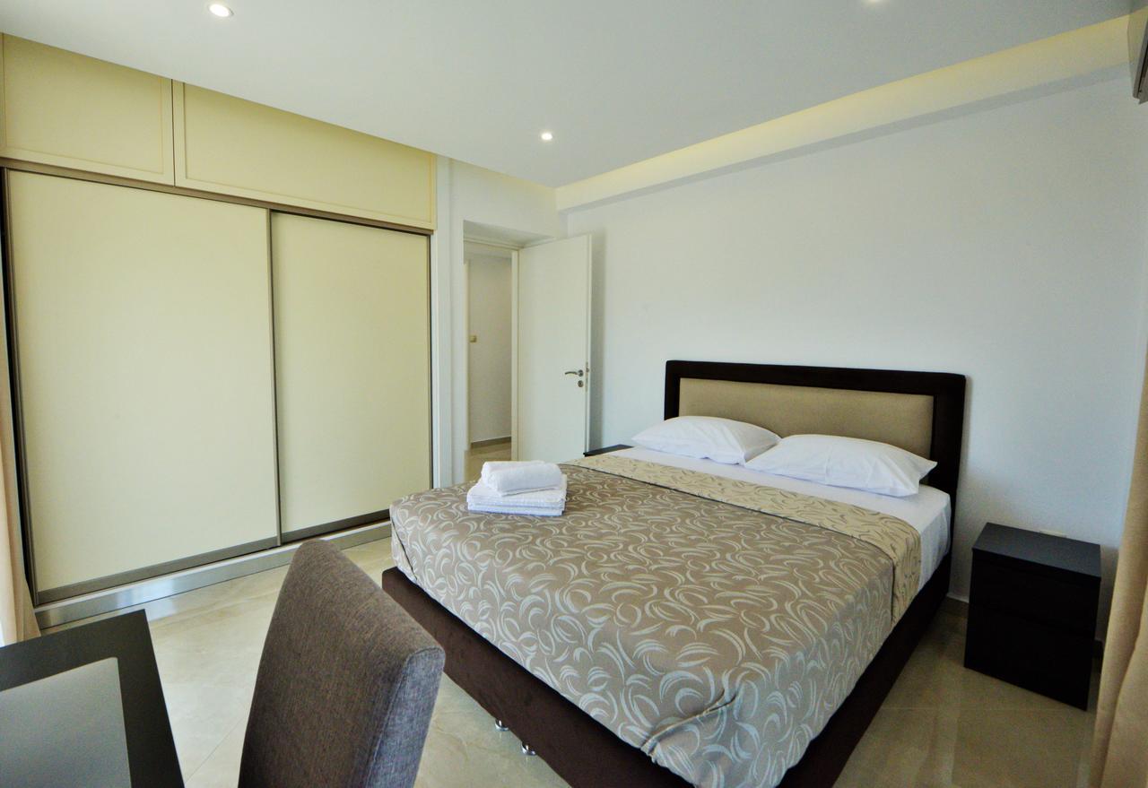 Athena Apartment Artemida  Exterior foto