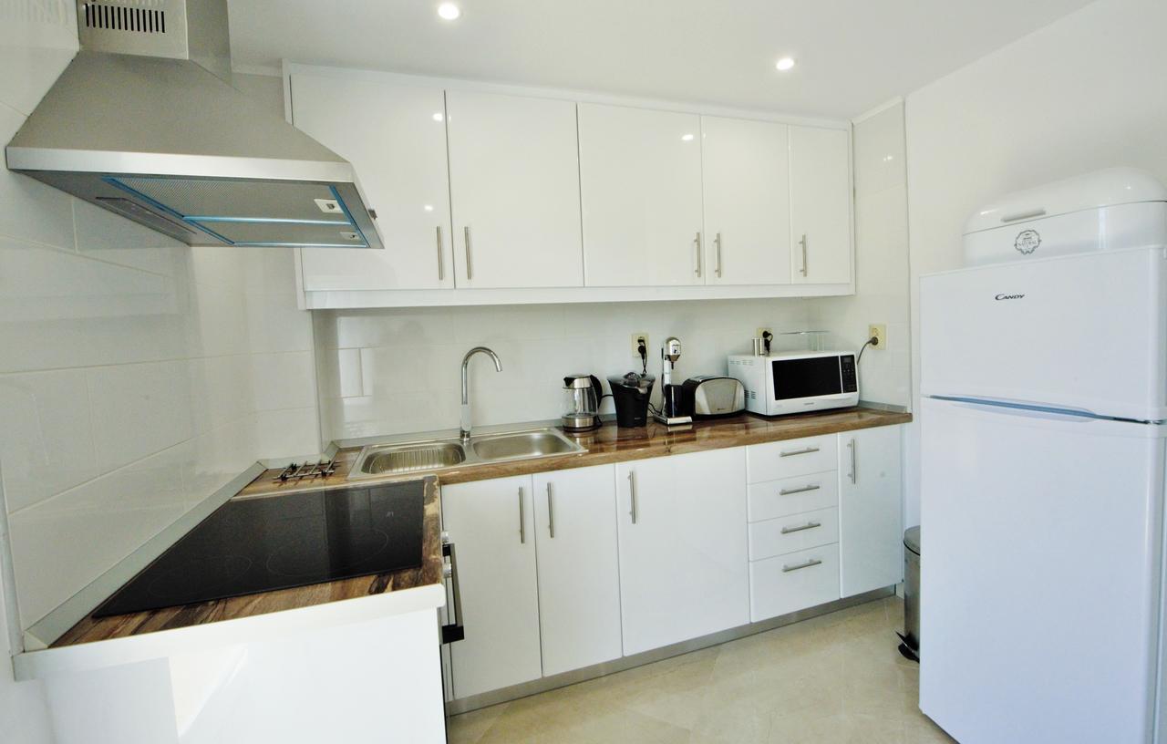Athena Apartment Artemida  Exterior foto